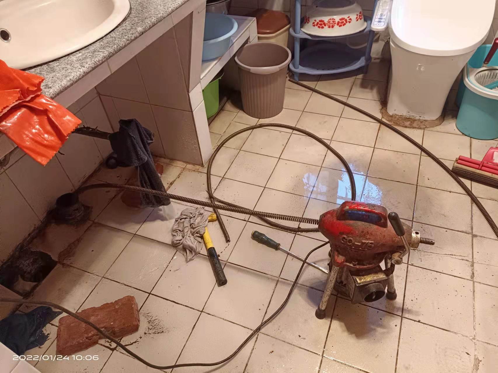 广平疏通厨房下水道，地漏疏通